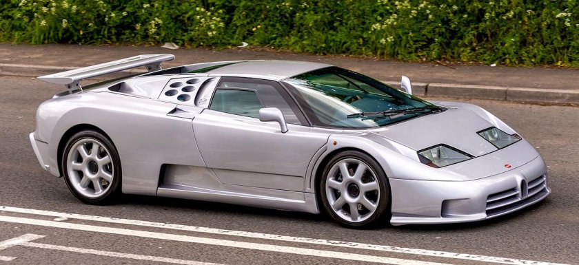 Бугатти eb110