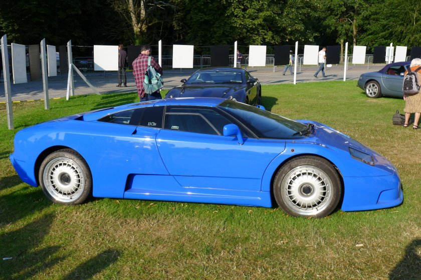 Bugatti eb110 gt