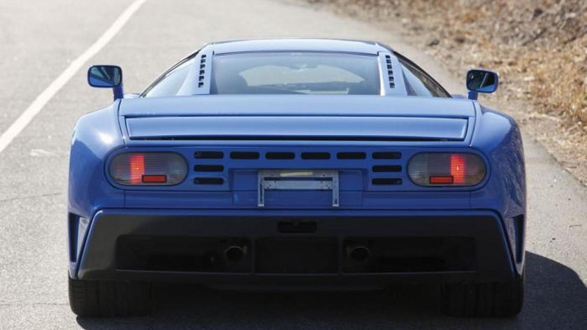 Бугатти eb110