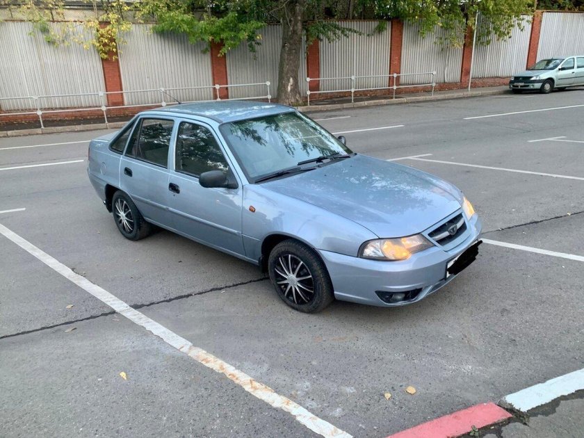 Дэу Нексия 2005