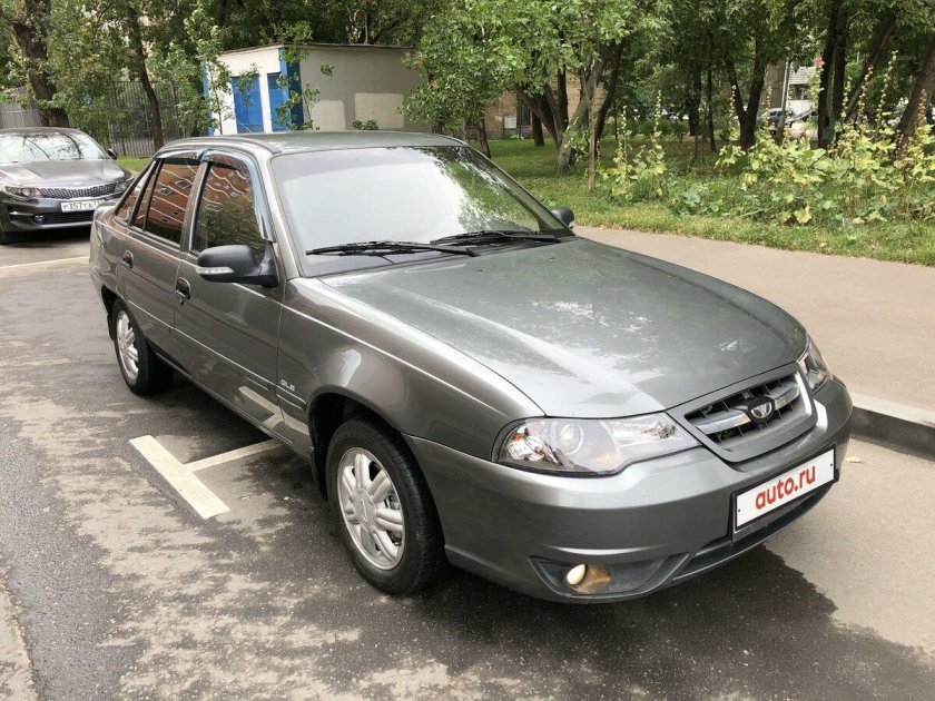 Daewoo Nexia серая