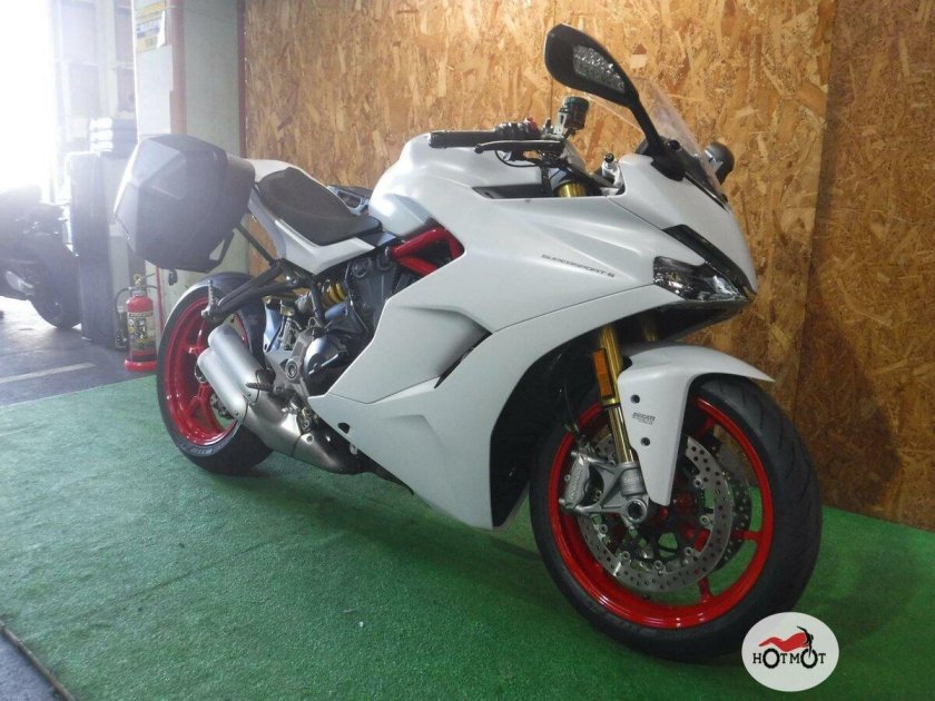Ducati supersport s