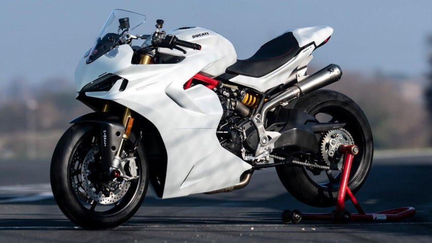Ducati Supersport 950