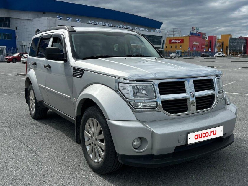 Dodge nitro 2012