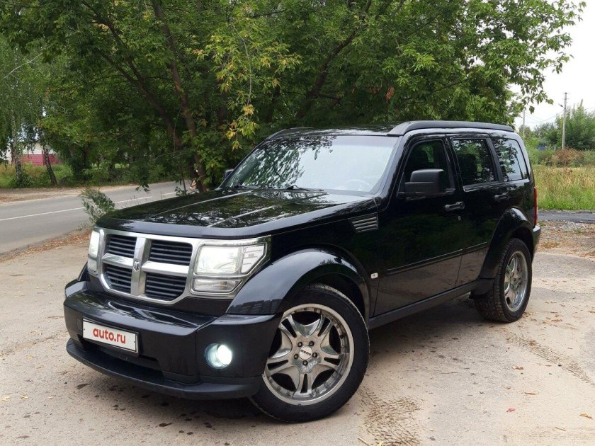 Dodge Nitro 3.7 at, 2007