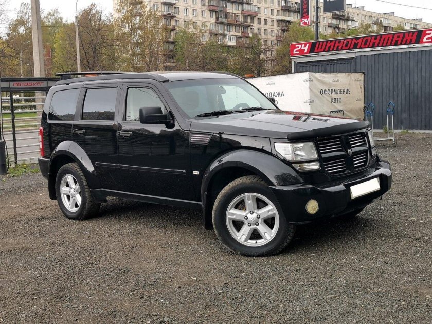 Додж нитро 2008