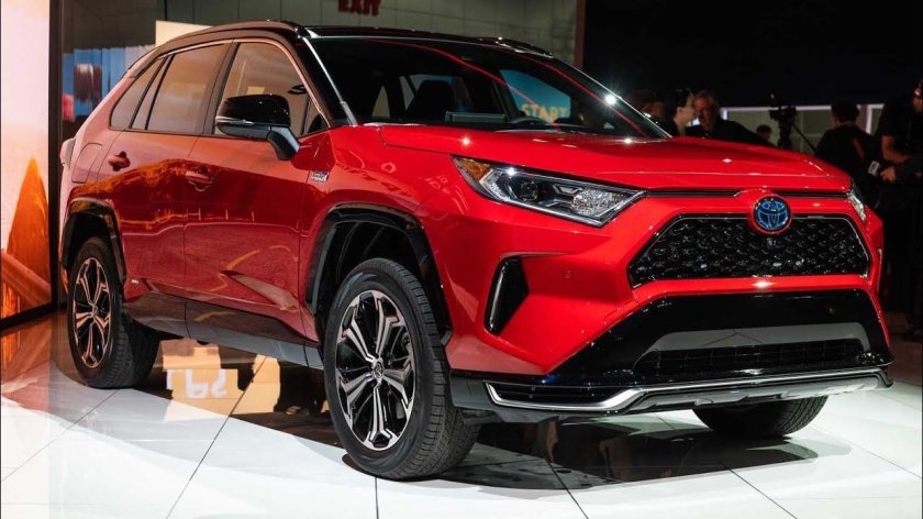 Тойота рав 4 2021