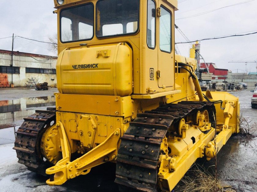 Бульдозер четра т11