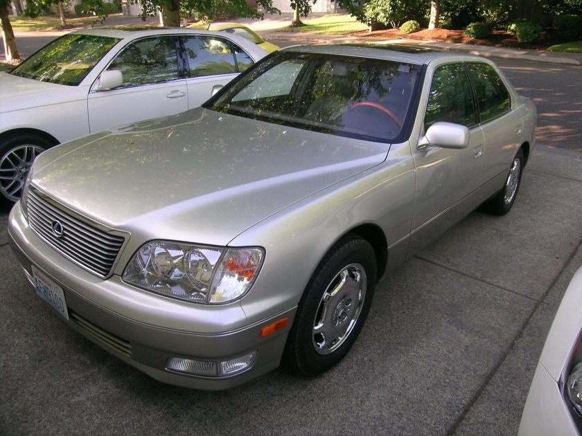 Лексус лс 400 2000