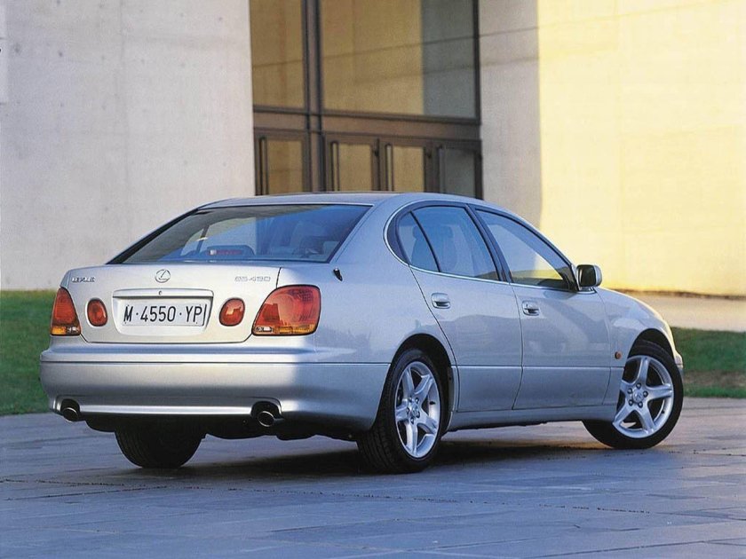 Lexus GS 2000
