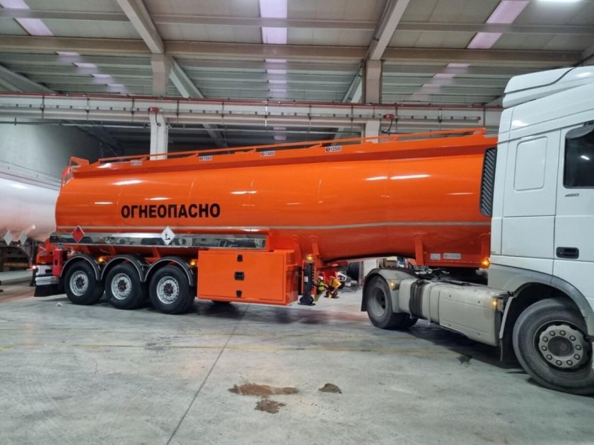 Полуприцеп бензовоз 40 кубов