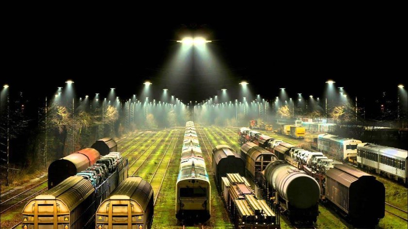 Товарный поезд