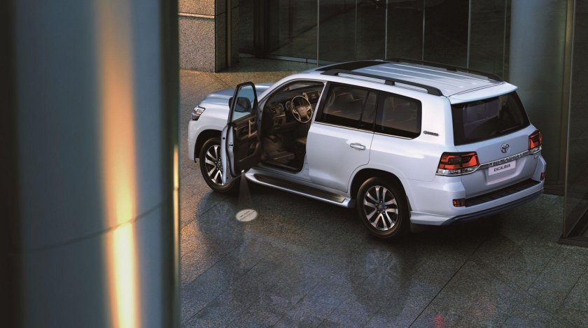 Toyota Land Cruiser Toyota Land Cruiser 200 Экскалибур