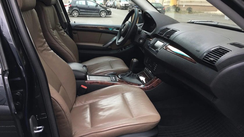 Коричневый салон БМВ х5 е53