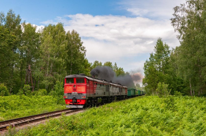 Тепловоз 2тэ10в