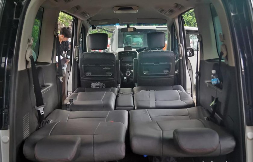 Ниссан Серена с26