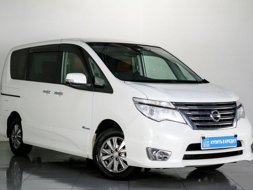 Ниссан Серена 2012