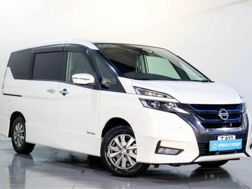 Ниссан Серена 2018