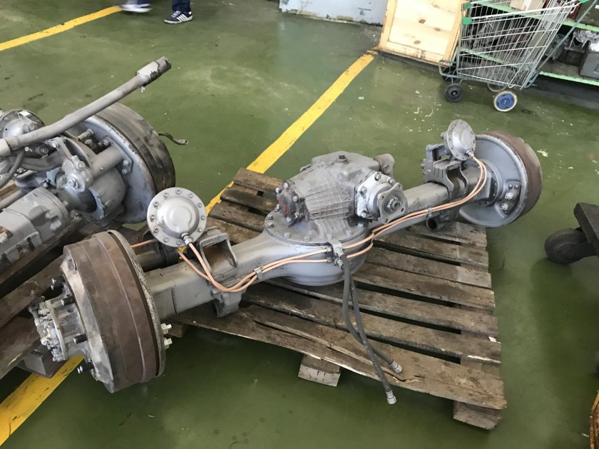 Передний мост ЗИЛ 131