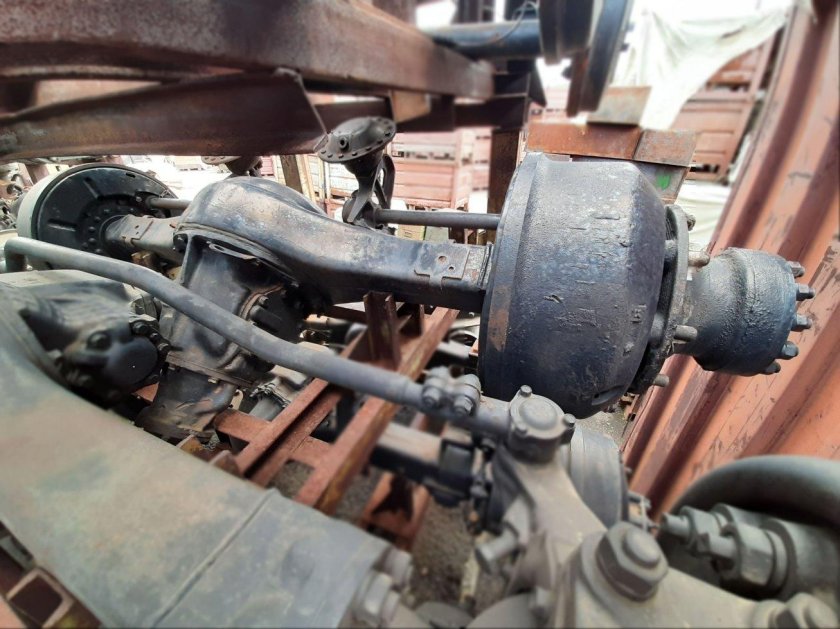 Задний мост ЗИЛ 130