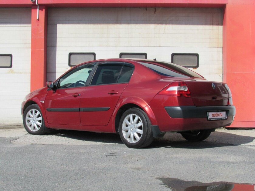 Renault megane 2006 седан