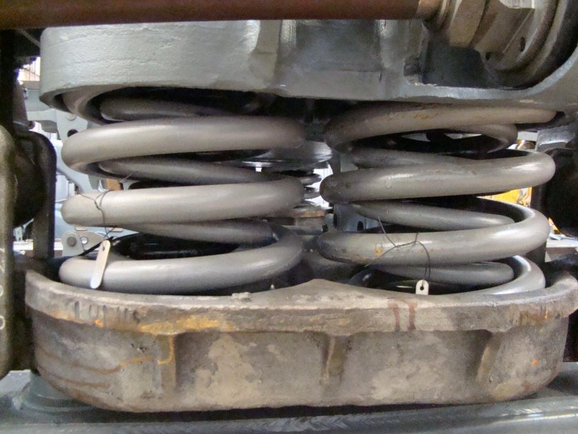 Излом пружины рессорного подвешивания