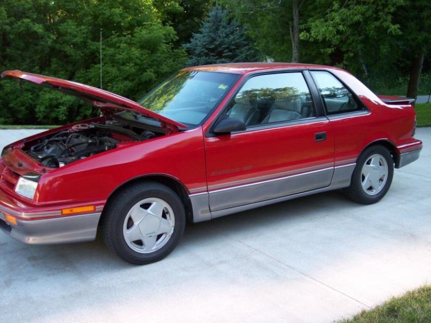 Dodge Shadow 1990