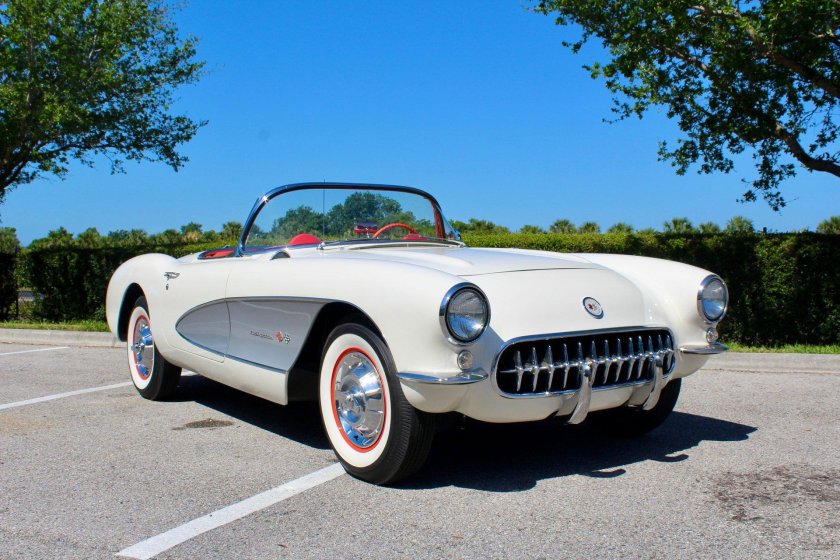 Chevrolet corvette c1 1956
