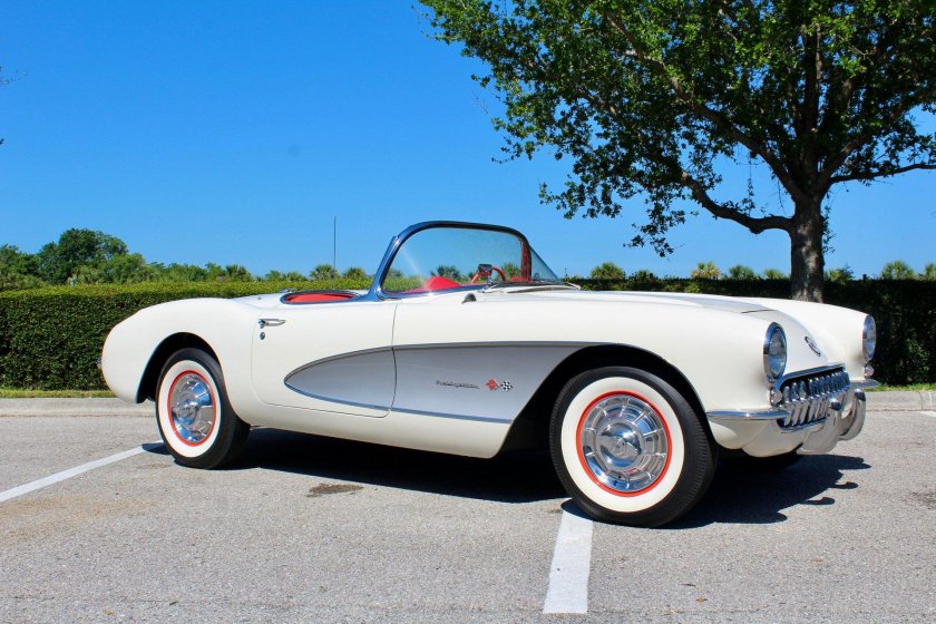 Chevrolet corvette convertible 1960