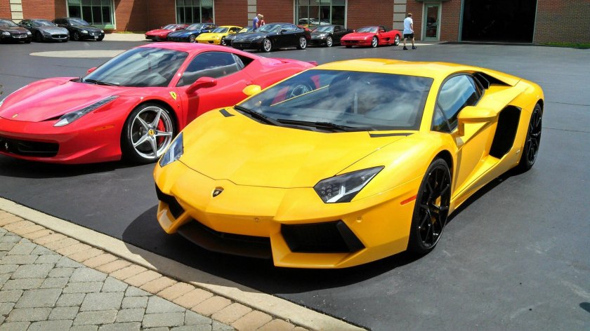 Ламборгини и Феррари