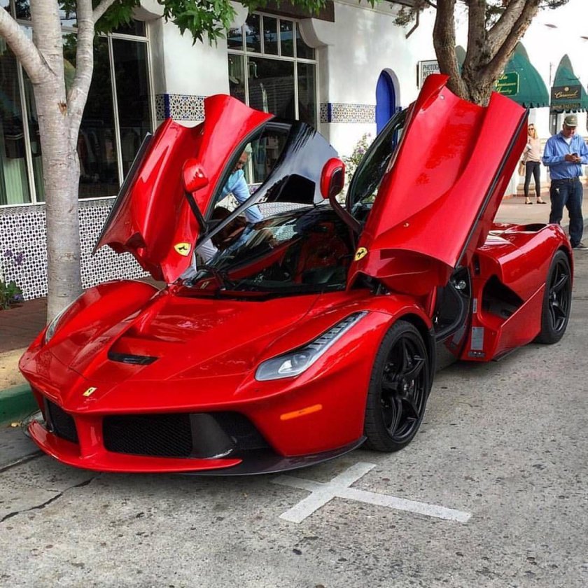 Ferrari LAFERRARI