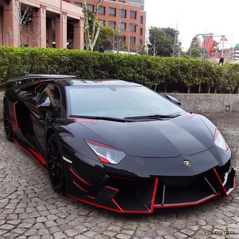 Lamborghini Aventador lp700-4
