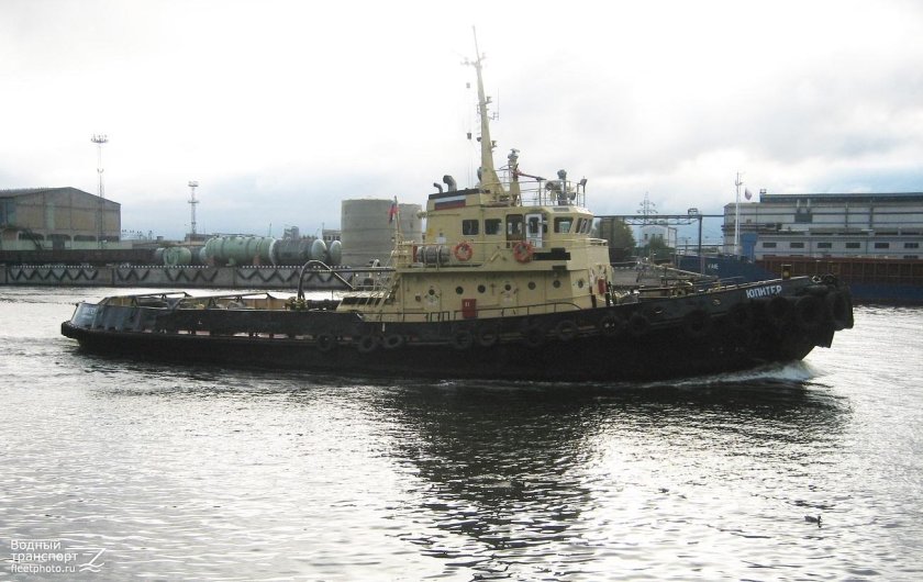 Буксир Юпитер