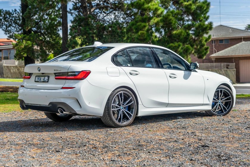 BMW 330i 2021
