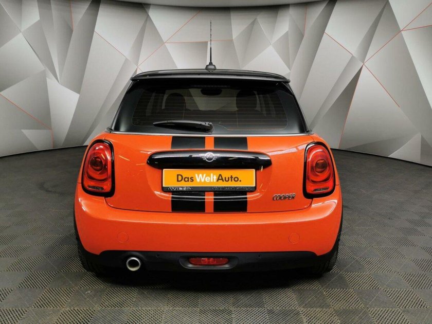 Мини Купер LCI