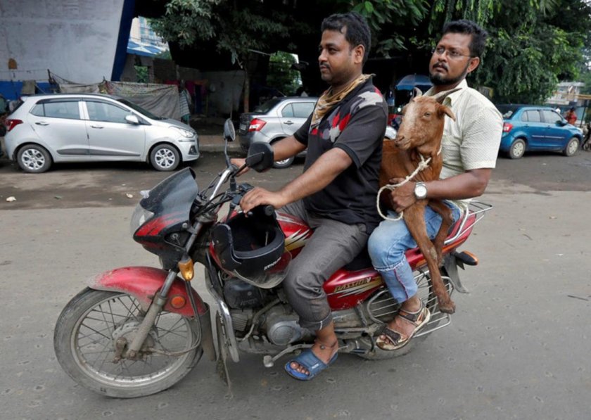 Абхишек Баччан байкеры 1