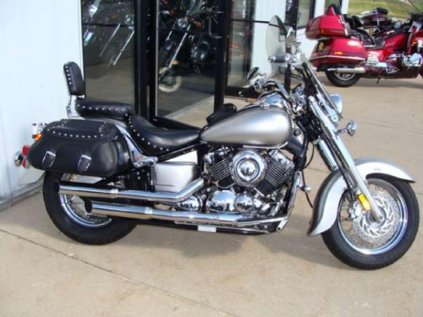 Yamaha v Star 650 Classic