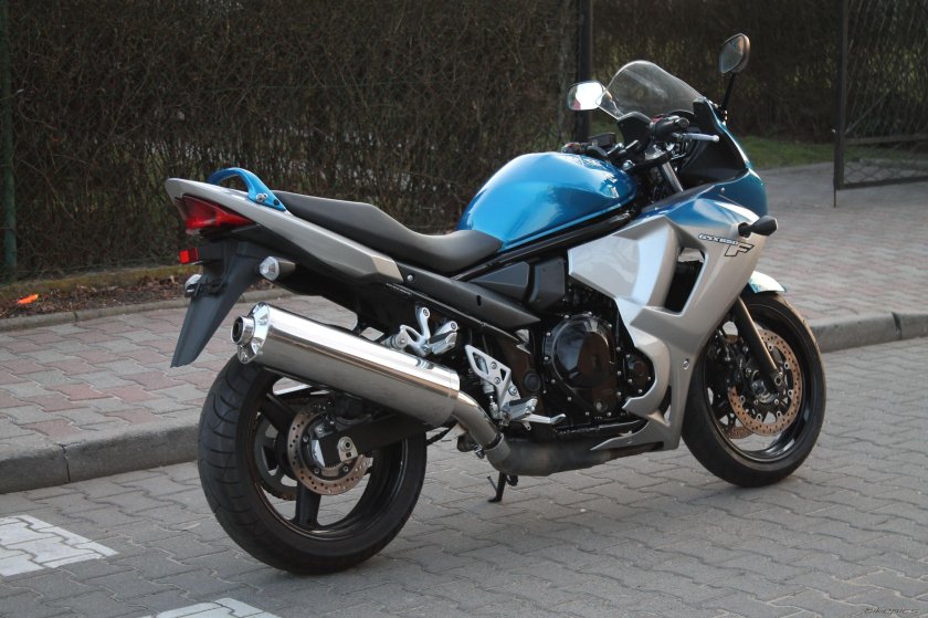Сузуки GSX 650 F