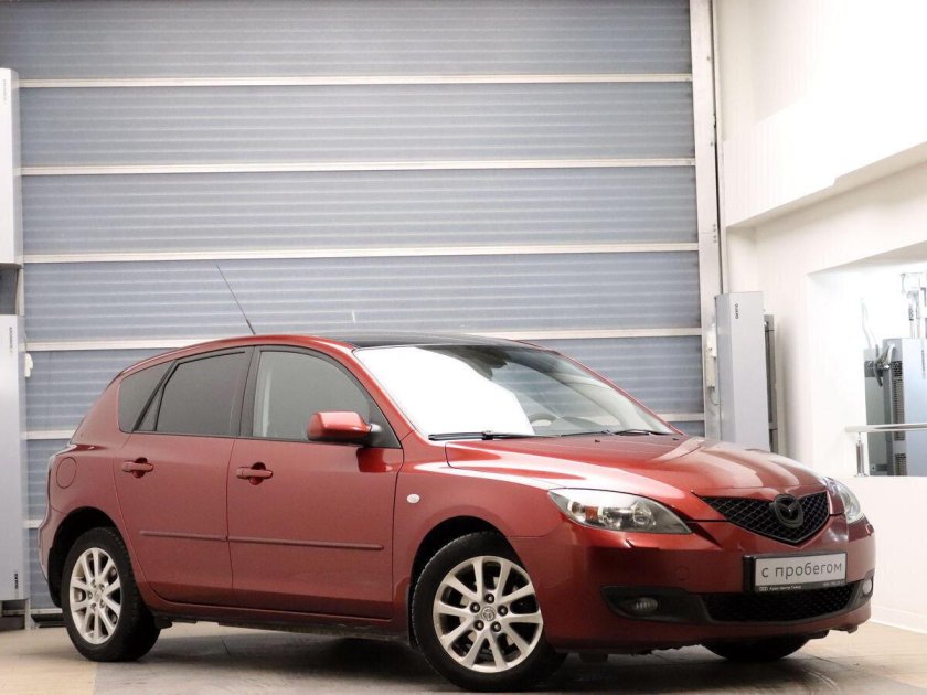 Мазда 3