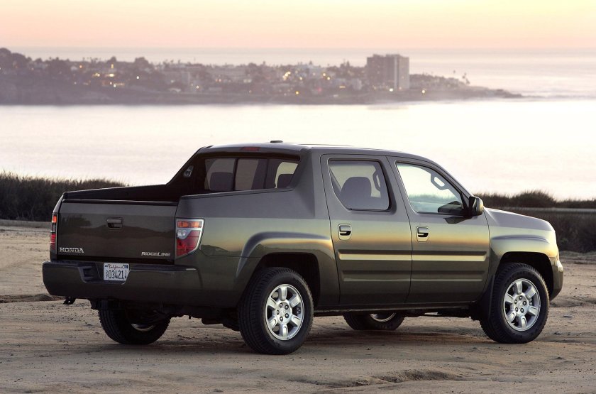Honda пикап Ridgeline