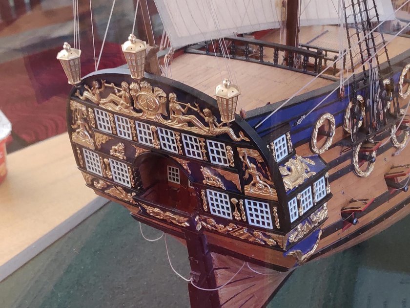 Корабль Полтава Петра 1