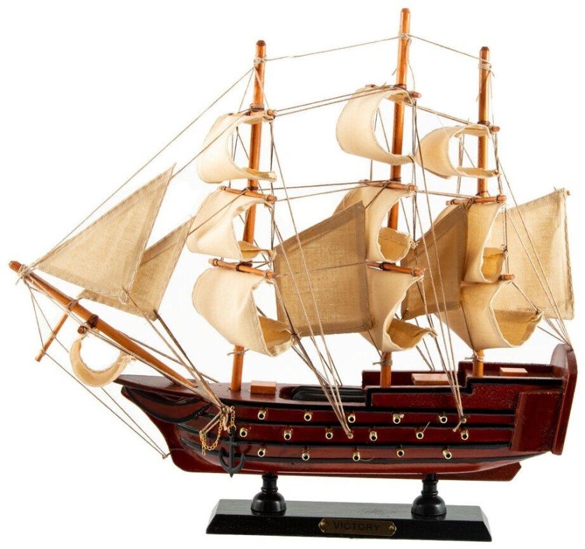 Модель корабля 32*32см 33764
