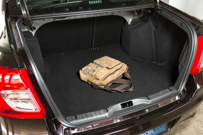 Ниша запасного колеса Датсун он до