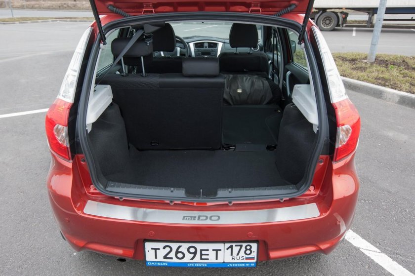 Datsun mi-do багажник