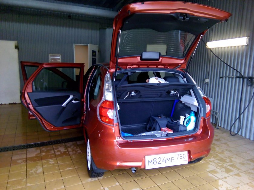 Datsun mi-do багажник