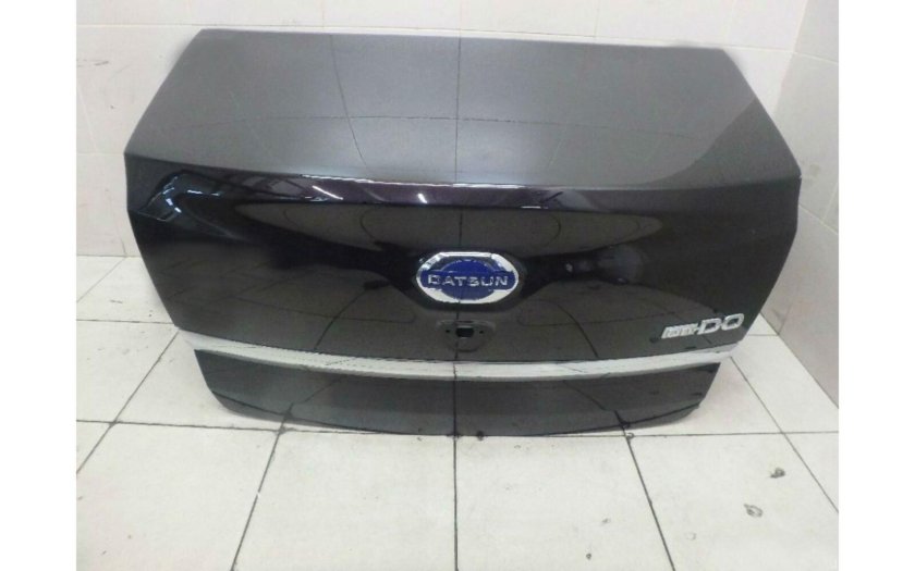 Крышка багажника датсун