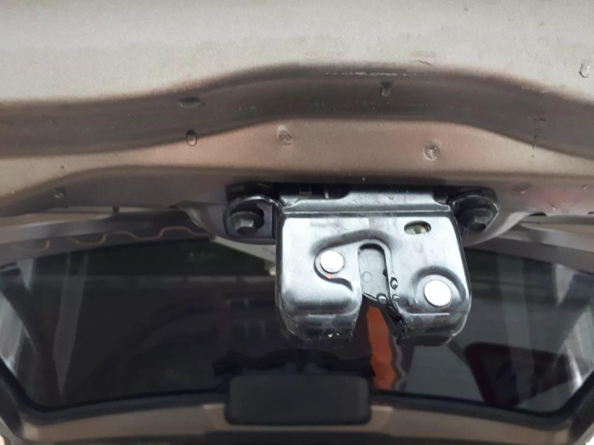 Замок багажника Датсун он до с электроприводом