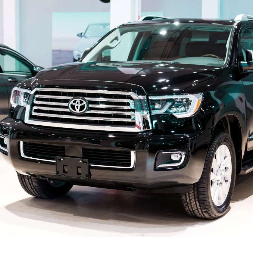 Toyota Sequoia