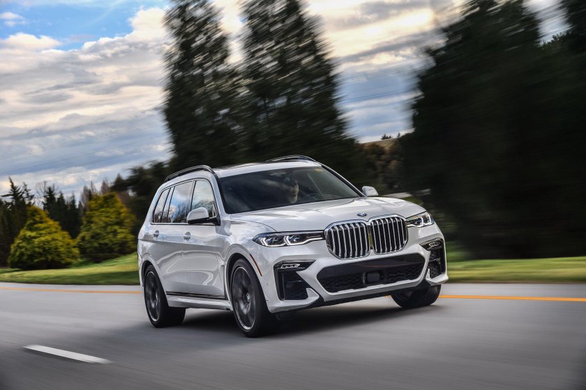 BMW x7 m50i