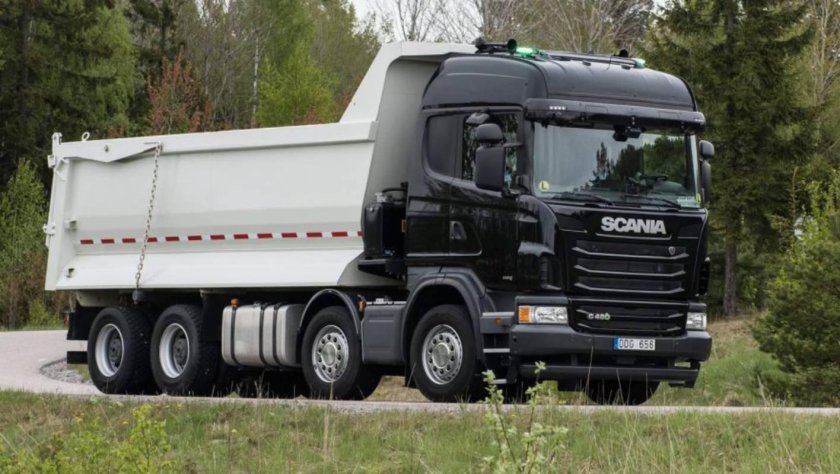 Scania 8×4